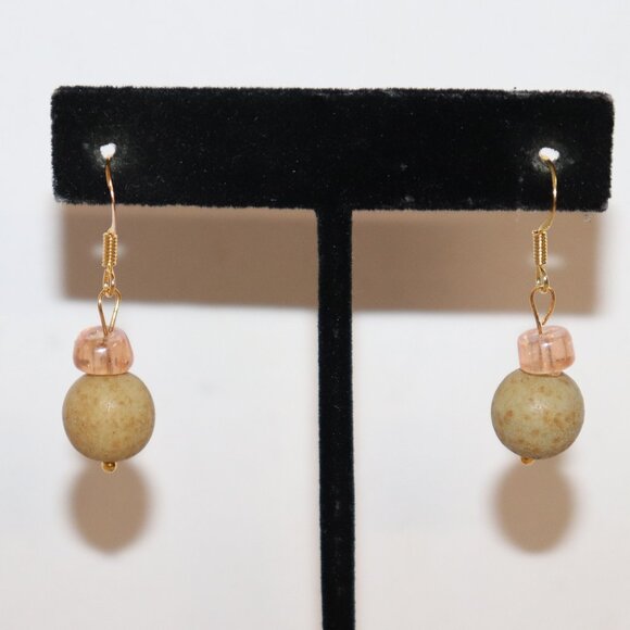 💛Glass & Natural Stone Dangle Earrings · 1.25" - Picture 1 of 5